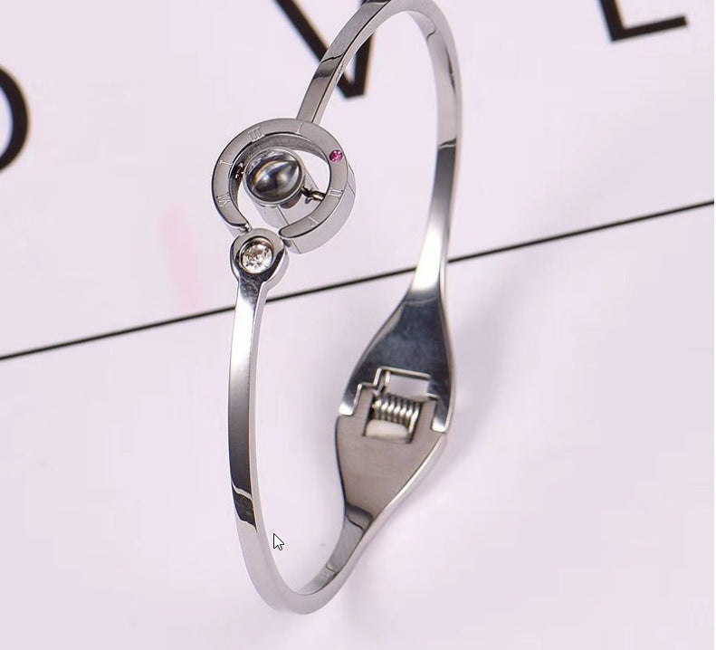 Heart-shaped Projection Ianguages I Love You Necklace Clavicle Chain