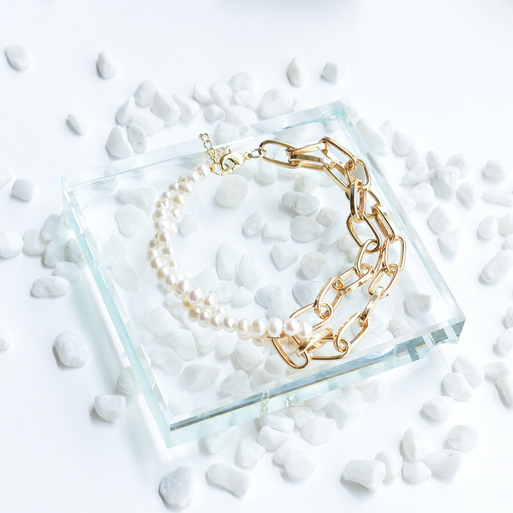 Simple And Sweet U-Shaped Chain And Pearl Bracelet Women