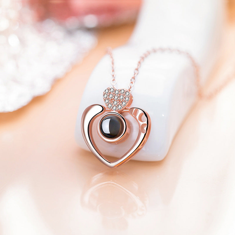 Heart-shaped Projection Ianguages I Love You Necklace Clavicle Chain