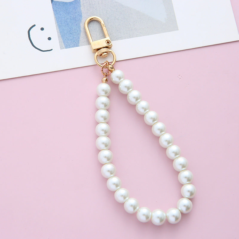 Retro Simple Tide Brand Pearl Keychain