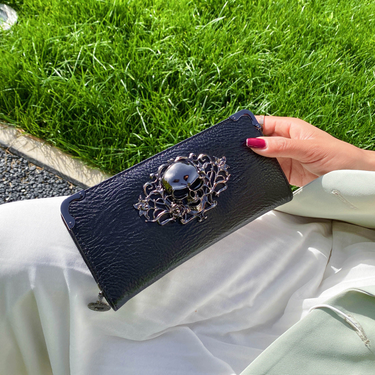 Women's Fashion Skull Long Wallet With Multiple Card Slots