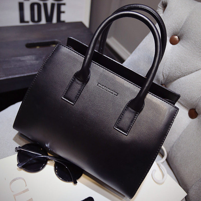 Fashion Simple Solid Color Retro Portable Shoulder Bag