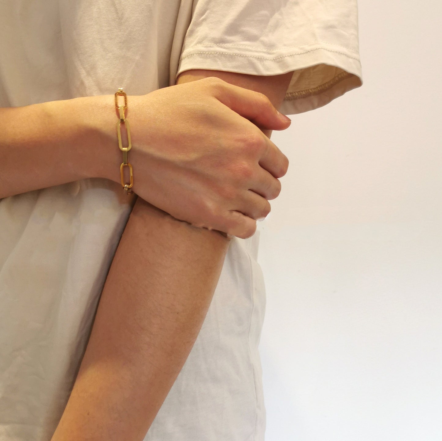 Square thick chain bracelet