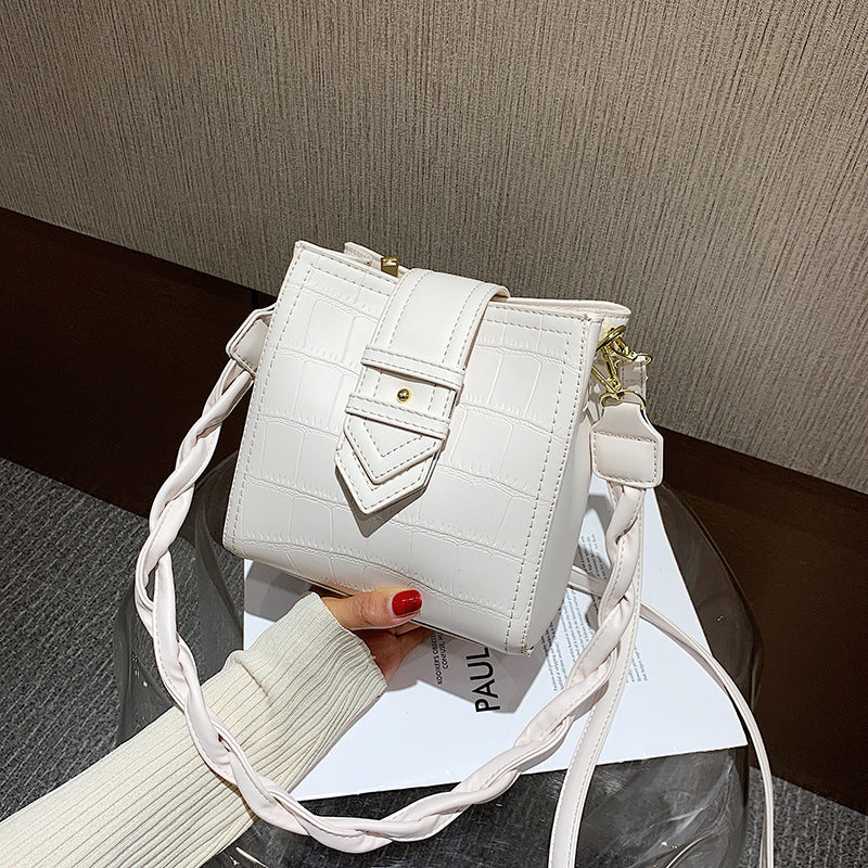 New Fashion Bucket Bag In Autumn And Winter
