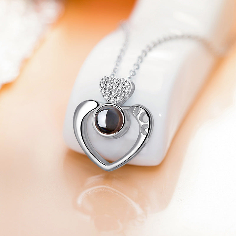 Heart-shaped Projection Ianguages I Love You Necklace Clavicle Chain