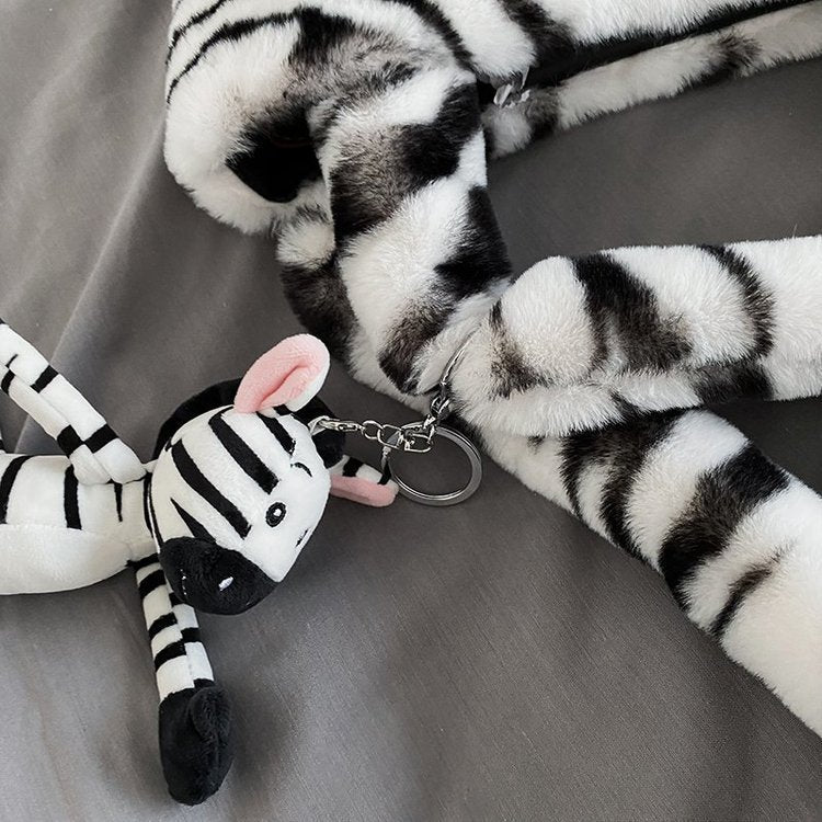 Design plush pouch