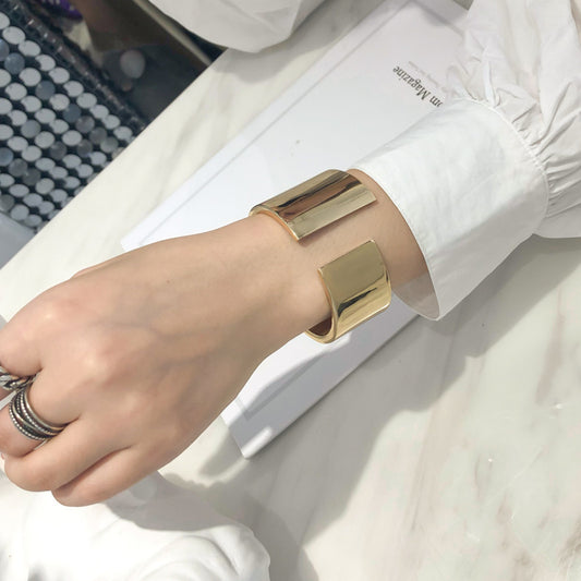 Asymmetrical Wide Side Exaggerated Mirror Bracelet
