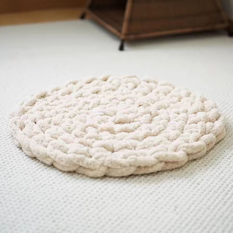 Hand-woven Thermal Knitting Pet Mat Dog And Cat Nest Mattress Wool Carpet