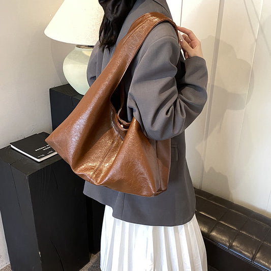 All-match Retro Tote Bag High-grade Large Capacity Underarm Women's Bag