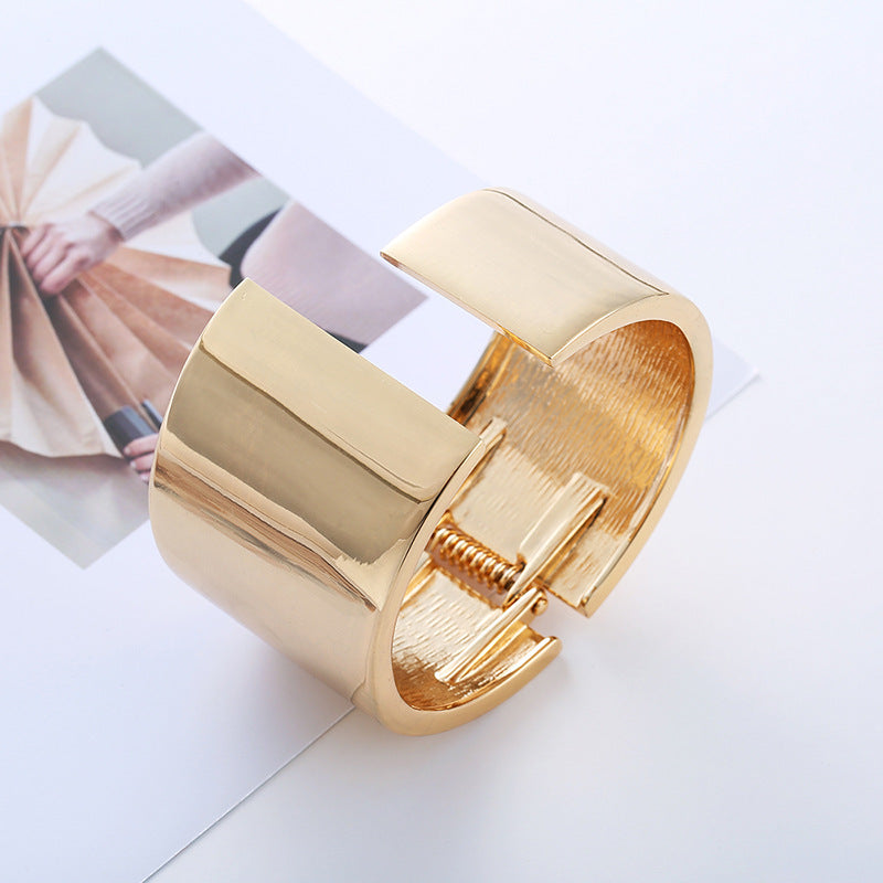 Asymmetrical Wide Side Exaggerated Mirror Bracelet