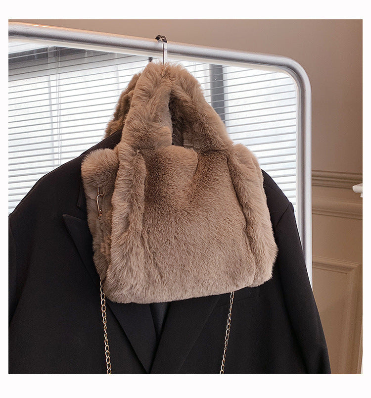 Winter Women's Fashion Large Capacity Plush Hand-carrying Bag